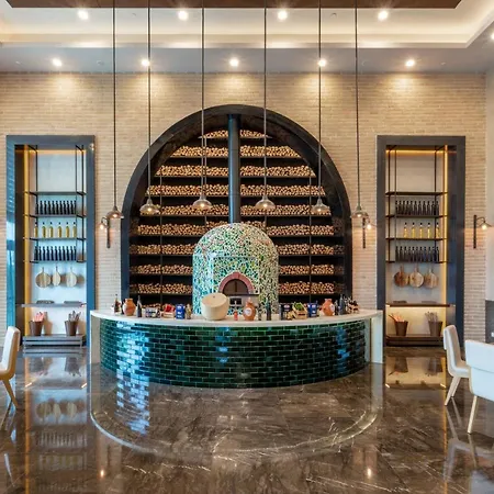 Regnum Carya 5*