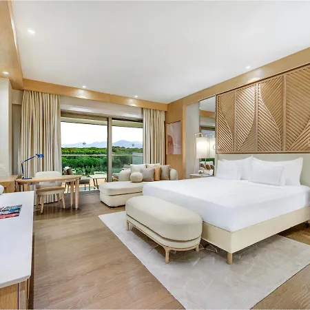 Regnum Carya 5*