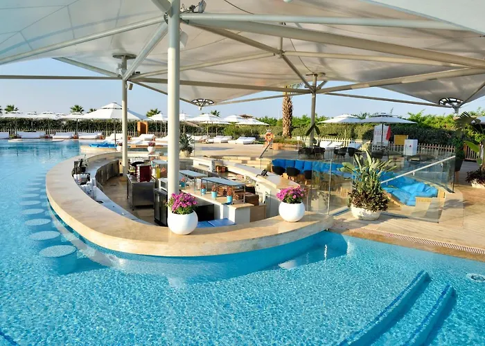 ريجنوم كاريا فندق بيليك