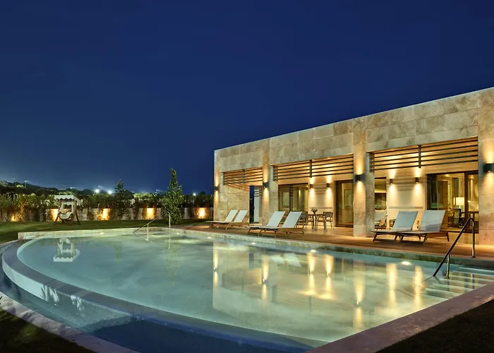 فندق ريجنوم كاريا