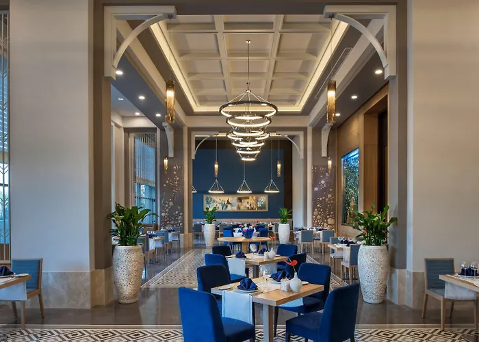 ريجنوم كاريا فندق