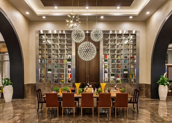 ريجنوم كاريا فندق