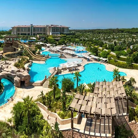 Hotel Regnum Carya 5*