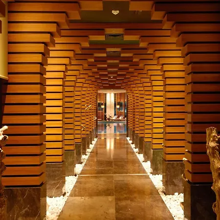 Hotel Regnum Carya 5*